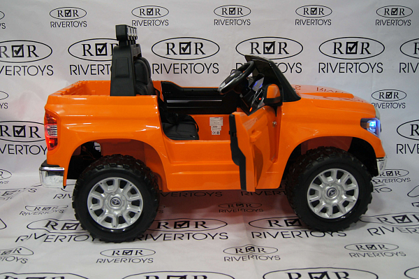 Электромобиль RiverToys Toyota Tundra mini J2266