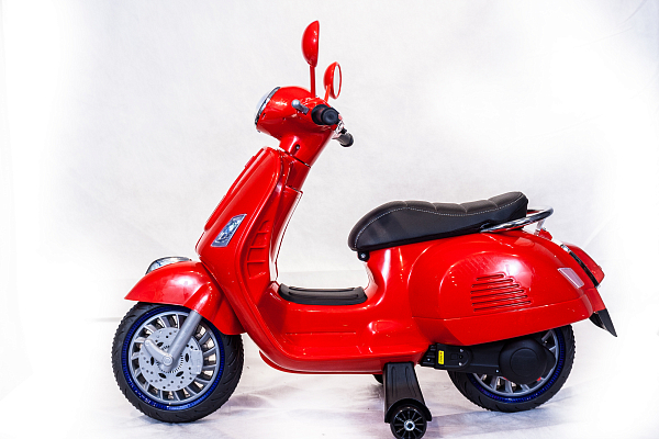 Мотоцикл Vespa XMX 318